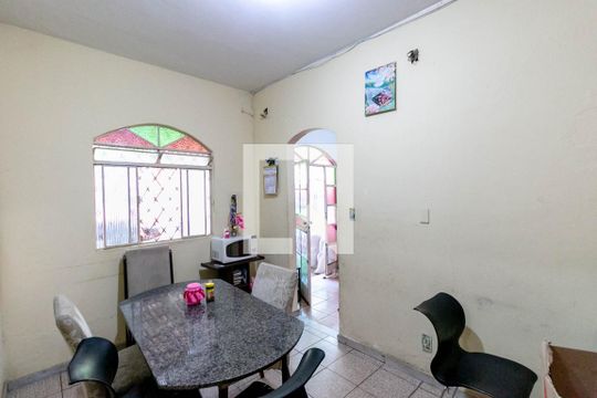 Copa de casa à venda com 3 quartos, 360m² em Havaí, Belo Horizonte