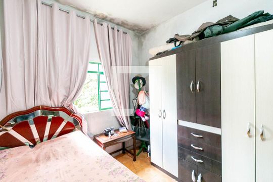 Quarto Suíte de casa à venda com 3 quartos, 360m² em Havaí, Belo Horizonte