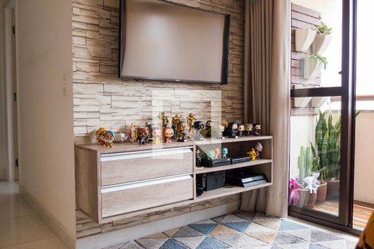 Sala de apartamento à venda com 2 quartos, 58m² em Vila Santa Teresa, Santo André