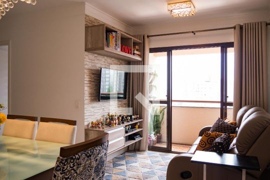 Apartamento à venda com 2 quartos, 58m² em Vila Santa Teresa, Santo André