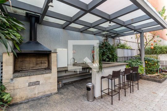 Churrasqueira de kitnet/studio para alugar com 1 quarto, 30m² em Vila Buarque, São Paulo