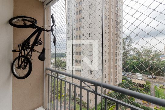 Sacada de apartamento à venda com 2 quartos, 48m² em Vila Liviero, São Paulo
