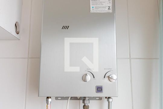 Área de Serviço de apartamento à venda com 2 quartos, 48m² em Vila Liviero, São Paulo
