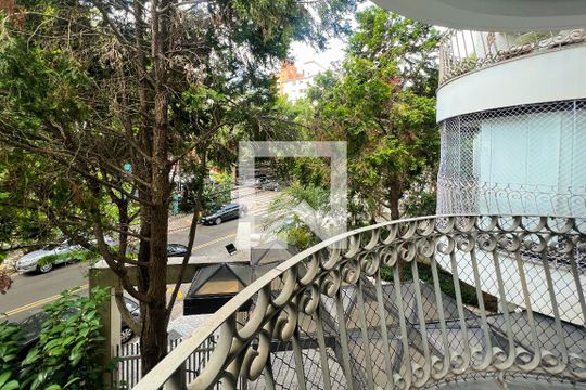 Sacada de apartamento para alugar com 3 quartos, 188m² em Indianópolis, São Paulo