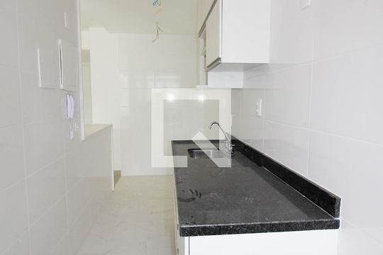 Cozinha de apartamento para alugar com 2 quartos, 60m² em Tijuca, Rio de Janeiro