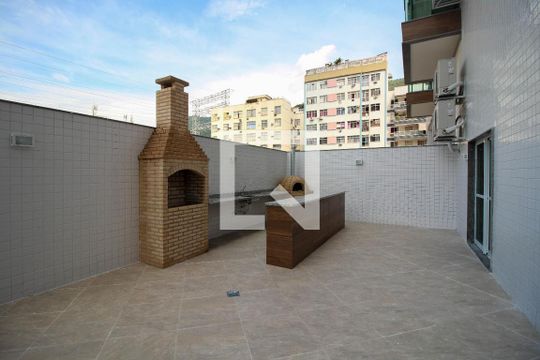 Área comum - Churrasqueira de apartamento para alugar com 2 quartos, 60m² em Tijuca, Rio de Janeiro