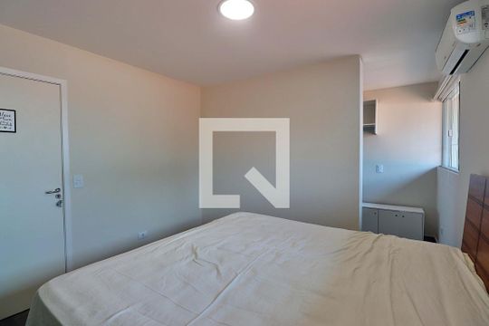 Suíte 1 de casa à venda com 4 quartos, 289m² em Parque Oratório, Santo André