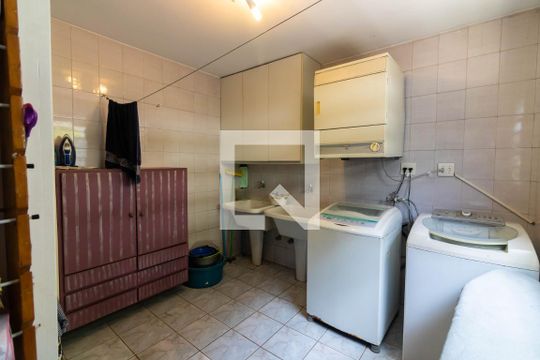Área de Serviço de casa à venda com 4 quartos, 340m² em Santo Amaro, São Paulo