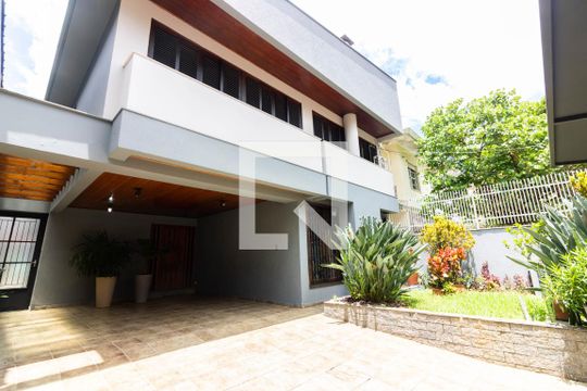 Garagem de casa à venda com 4 quartos, 340m² em Santo Amaro, São Paulo