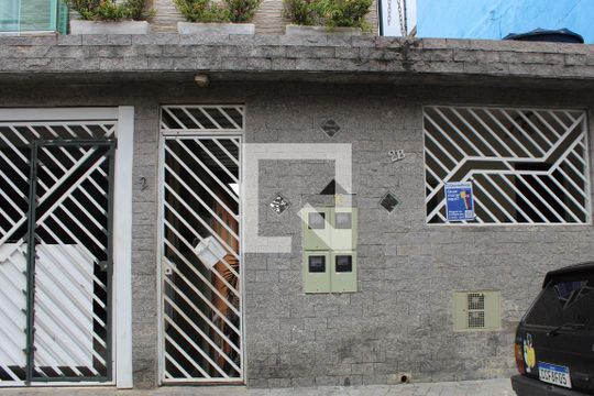 Fachada de casa para alugar com 2 quartos, 60m² em Vila Nova Curuçá, São Paulo