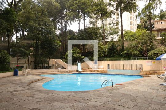 Área comum de apartamento para alugar com 3 quartos, 82m² em Vila Paulista, São Paulo
