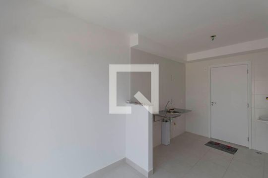Sala e Cozinha Integrada de apartamento à venda com 1 quarto, 29m² em Vila Ré, São Paulo