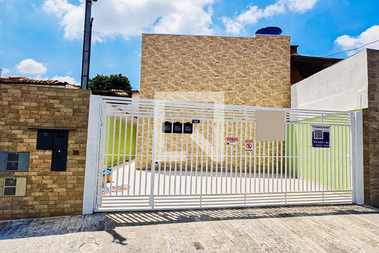 Fachada com Plaquinha de casa de condomínio à venda com 2 quartos, 80m² em Jardim Brasil (zona Norte), São Paulo