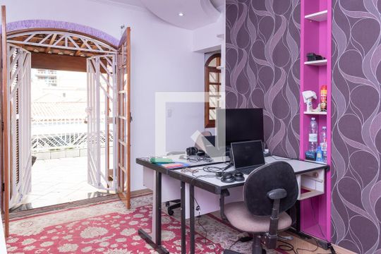 Suíte de casa à venda com 3 quartos, 220m² em Torres Tibagy, Guarulhos