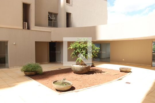 Área comum de apartamento para alugar com 1 quarto, 57m² em Jardim Goiás, Goiânia