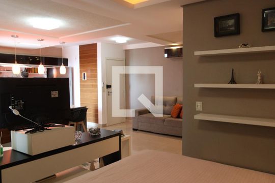 Quarto de apartamento para alugar com 1 quarto, 57m² em Jardim Goiás, Goiânia