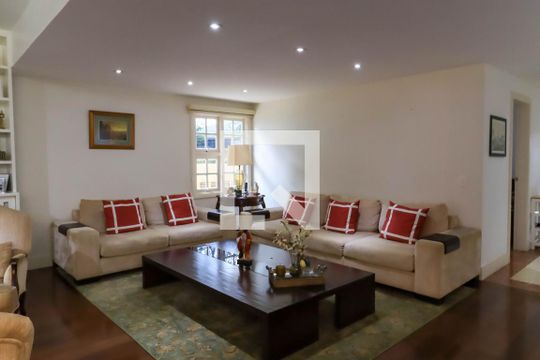 Sala de casa de condomínio à venda com 4 quartos, 581m² em Residencial Morumbi, São Paulo