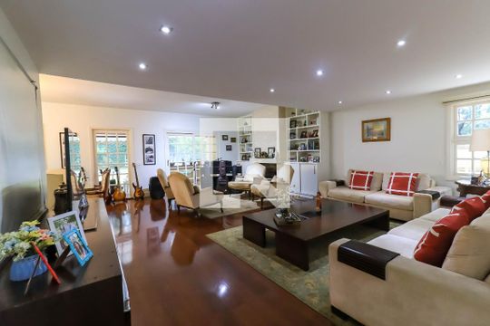 Sala de casa de condomínio à venda com 4 quartos, 581m² em Residencial Morumbi, São Paulo