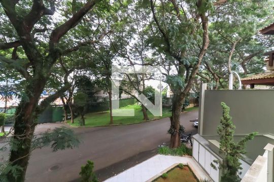 Vista da Suíte 2 de casa de condomínio à venda com 4 quartos, 581m² em Residencial Morumbi, São Paulo