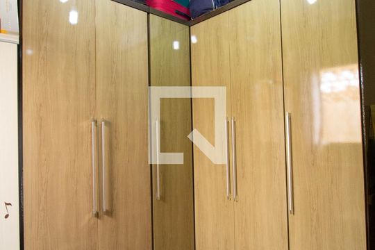 Quarto 1 de casa de condomínio à venda com 2 quartos, 65m² em Vila Santana, São Paulo
