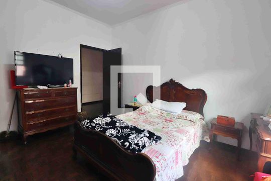Quarto 1 de casa à venda com 3 quartos, 210m² em Utinga, Santo André