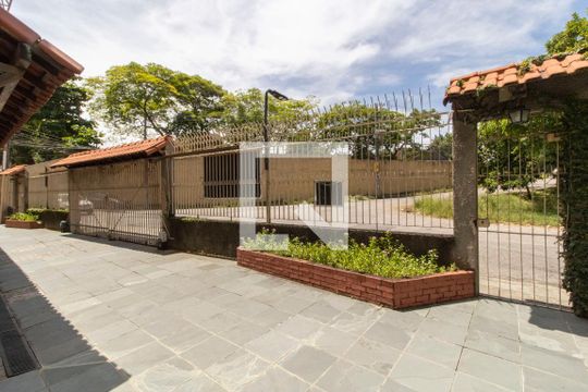 Área comum de apartamento para alugar com 3 quartos, 156m² em Jardim Guanabara, Rio de Janeiro