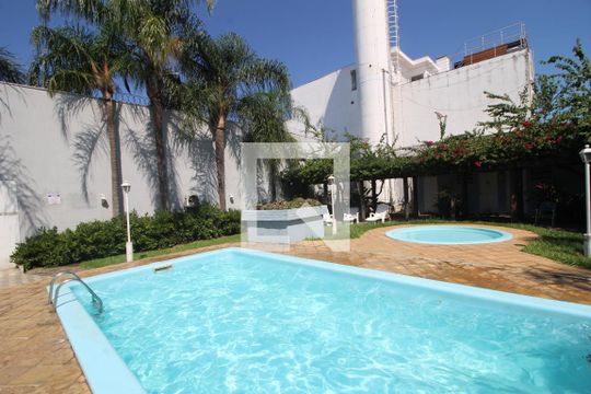 Área comum de casa de condomínio à venda com 3 quartos, 102m² em Rio Branco, Canoas