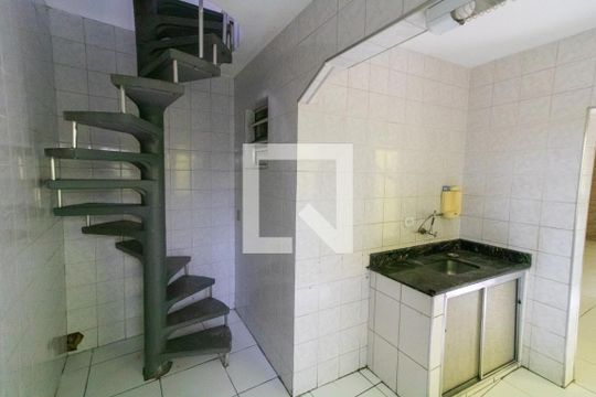 Cozinha de casa à venda com 3 quartos, 200m² em Cidade Antônio Estevão de Carvalho, São Paulo