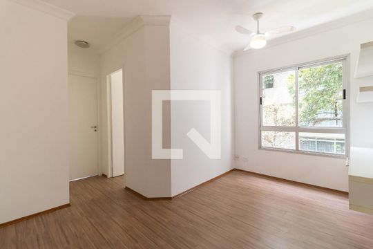 Sala de apartamento à venda com 2 quartos, 47m² em Aclimação, São Paulo