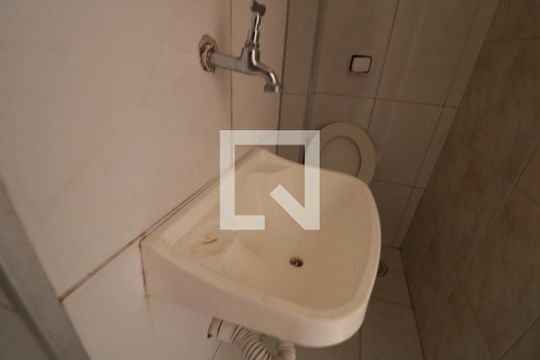 Banheiro de kitnet/studio à venda com 1 quarto, 31m² em Brás, São Paulo
