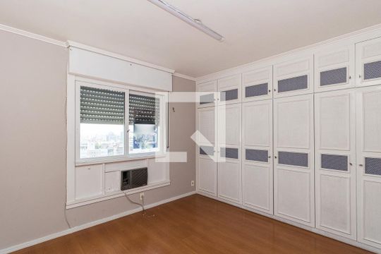 Quarto 2 de apartamento à venda com 3 quartos, 135m² em Rio Branco, Porto Alegre