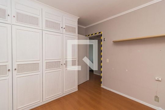 Quarto 3 de apartamento à venda com 3 quartos, 135m² em Rio Branco, Porto Alegre