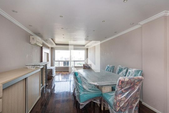Apartamento à venda com 3 quartos, 135m² em Rio Branco, Porto Alegre