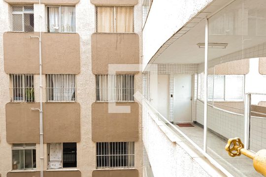 Vista da Sala de apartamento à venda com 2 quartos, 49m² em Jardim Vila Galvao, Guarulhos