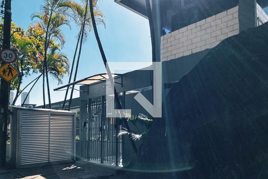 Fachada de apartamento à venda com 2 quartos, 58m² em Jardim Jaqueline, São Paulo