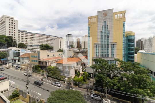 Vista do Quarto de apartamento para alugar com 1 quarto, 43m² em Liberdade, São Paulo