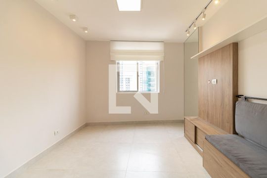 Sala de apartamento para alugar com 1 quarto, 43m² em Liberdade, São Paulo