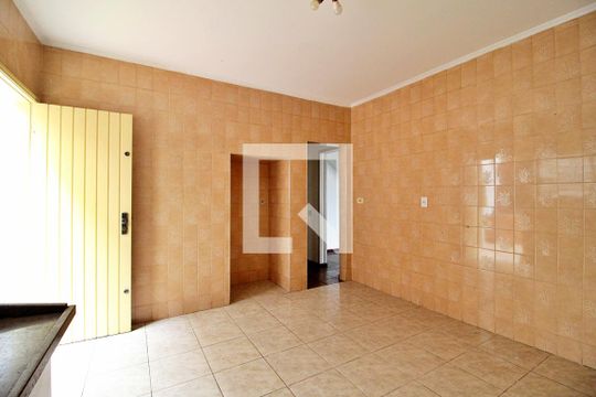 Cozinha de casa à venda com 2 quartos, 200m² em Campestre, Santo André