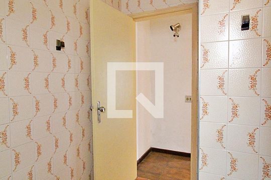 Banheiro 2 de casa à venda com 2 quartos, 200m² em Campestre, Santo André