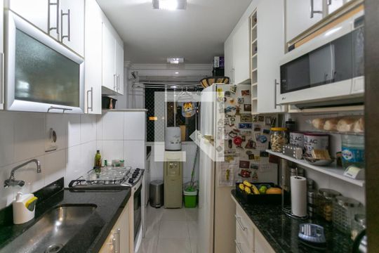 Cozinha de apartamento para alugar com 3 quartos, 120m² em Paquetá, Belo Horizonte