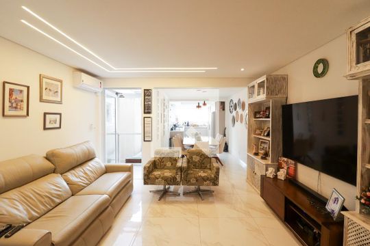 Sala/Cozinha de casa para alugar com 6 quartos, 500m² em Lauzane Paulista, São Paulo