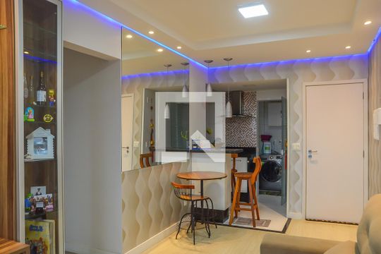 Sala de apartamento à venda com 2 quartos, 64m² em Baeta Neves, São Bernardo do Campo