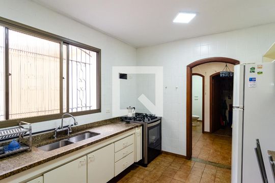 Cozinha de casa à venda com 3 quartos, 167m² em Vila Guarani (Z Sul), São Paulo