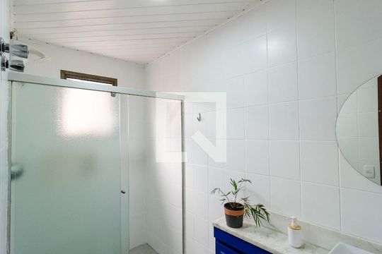 Banheiro da Suíte de casa à venda com 3 quartos, 167m² em Vila Guarani (Z Sul), São Paulo