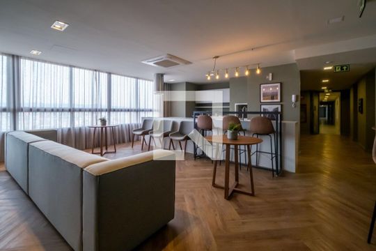 Área comum de kitnet/studio para alugar com 1 quarto, 33m² em Centro Histórico, Porto Alegre