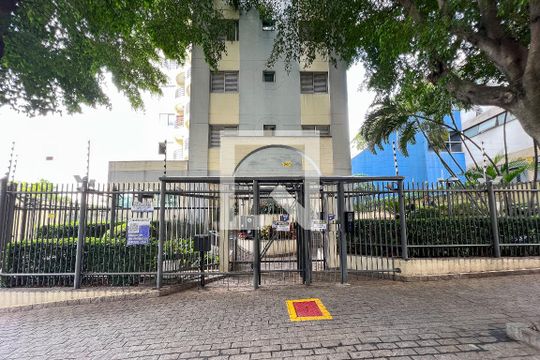 Fachada de apartamento para alugar com 2 quartos, 75m² em Vila Romana, São Paulo