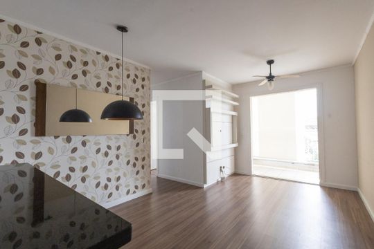 Apartamento para alugar com 3 quartos, 66m² em Guaiaúna, São Paulo