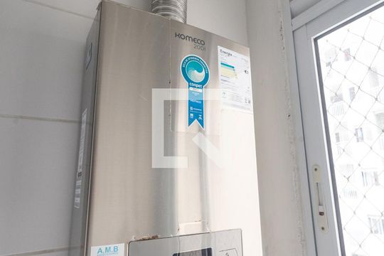 Área de Serviço de apartamento para alugar com 3 quartos, 66m² em Guaiaúna, São Paulo