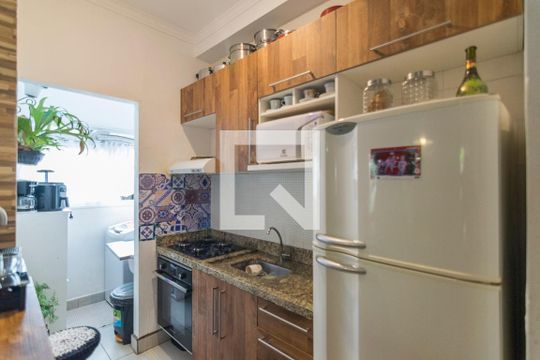 Cozinha de apartamento à venda com 3 quartos, 134m² em Vila Alzira, Santo André