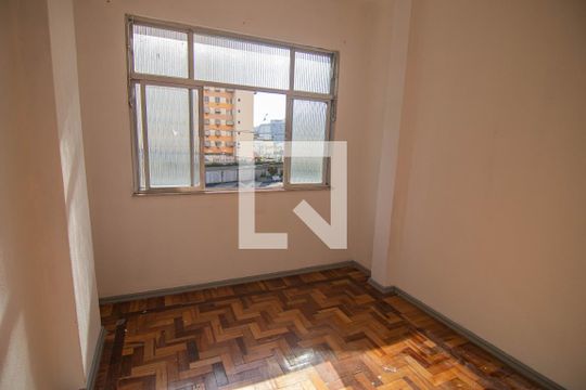 Quarto 1 de apartamento para alugar com 2 quartos, 90m² em Centro, Niterói